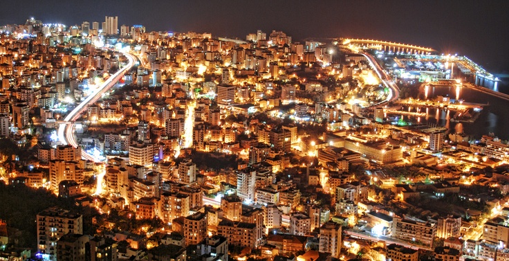 http://www.jabalnamagazine.com/imagess/535861beirut%20at%20night.jpg